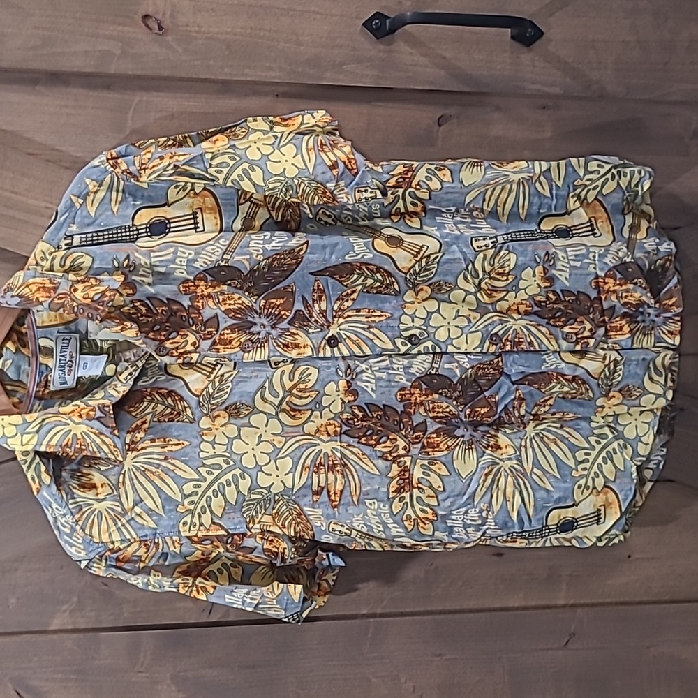 Margaritaville Floral Aloha Hawaiian BBQ Shirt M Ukulele NWT